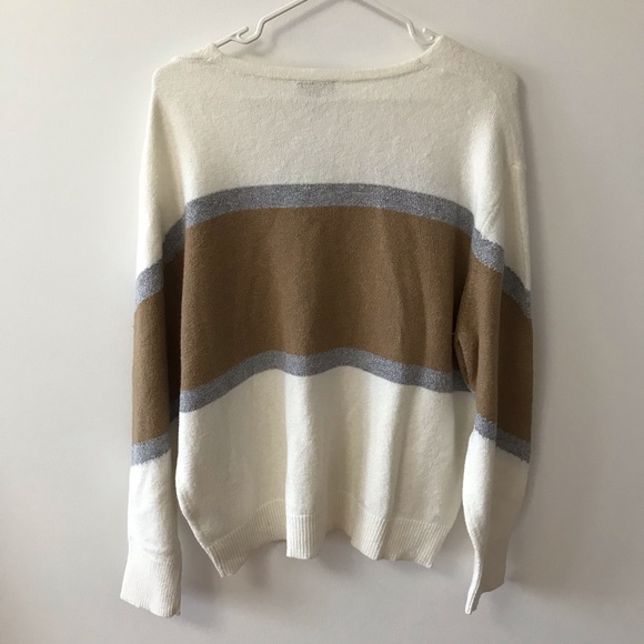 NWT VINCE CAMUTO BUBBLE SLEEVE SWEATER - Picture 12 of 13
